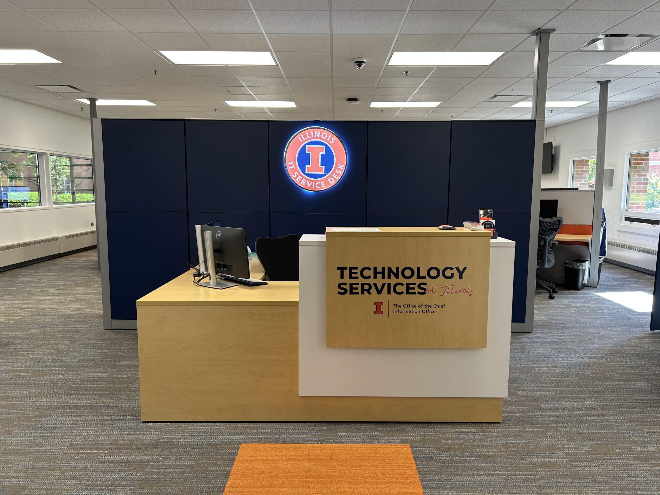 The front desk at the IT Service Desk in DCL. 